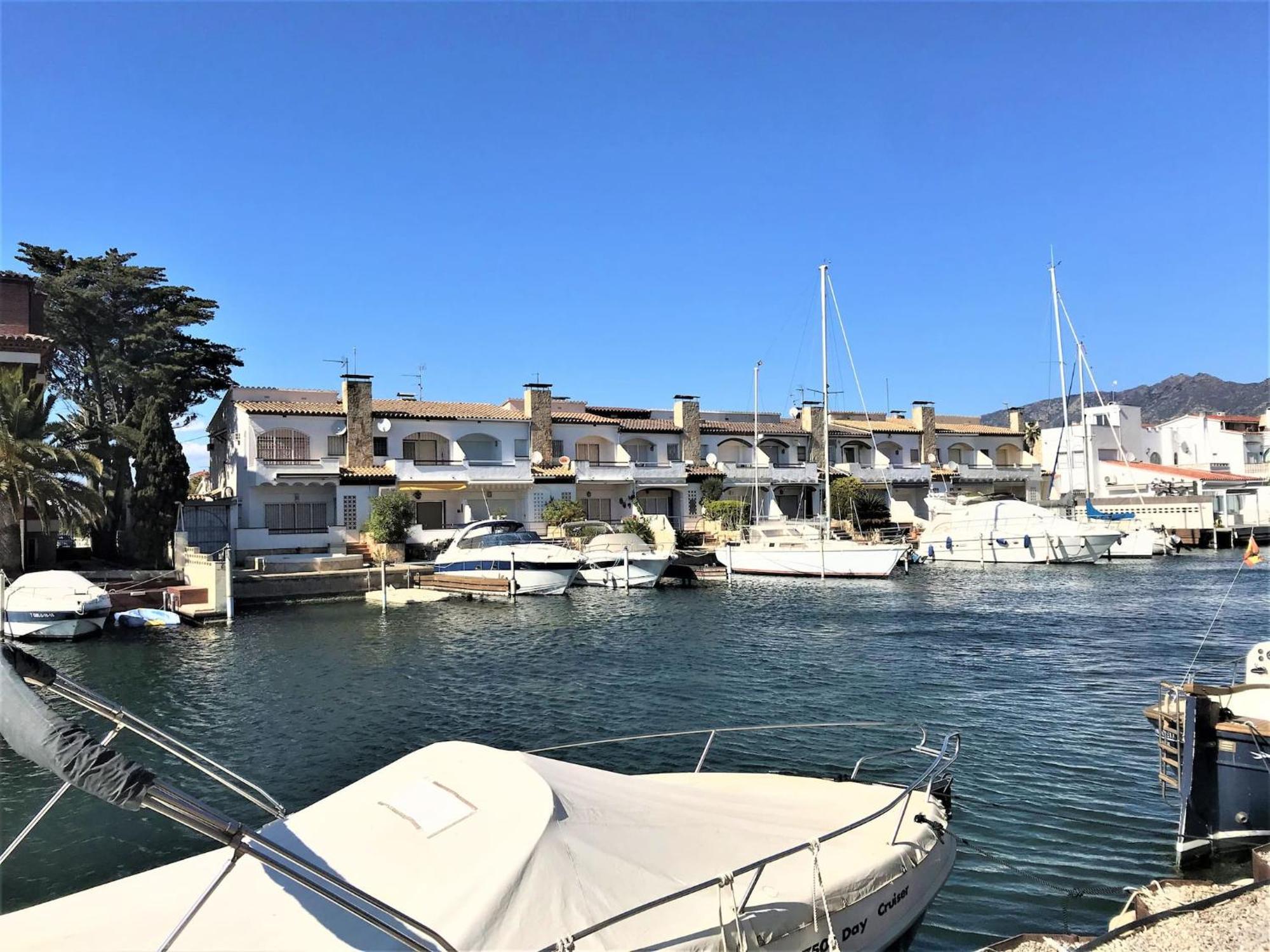 Apartamento En Roses Con Vistas Al Canal Y Piscina Av-52 Dış mekan fotoğraf