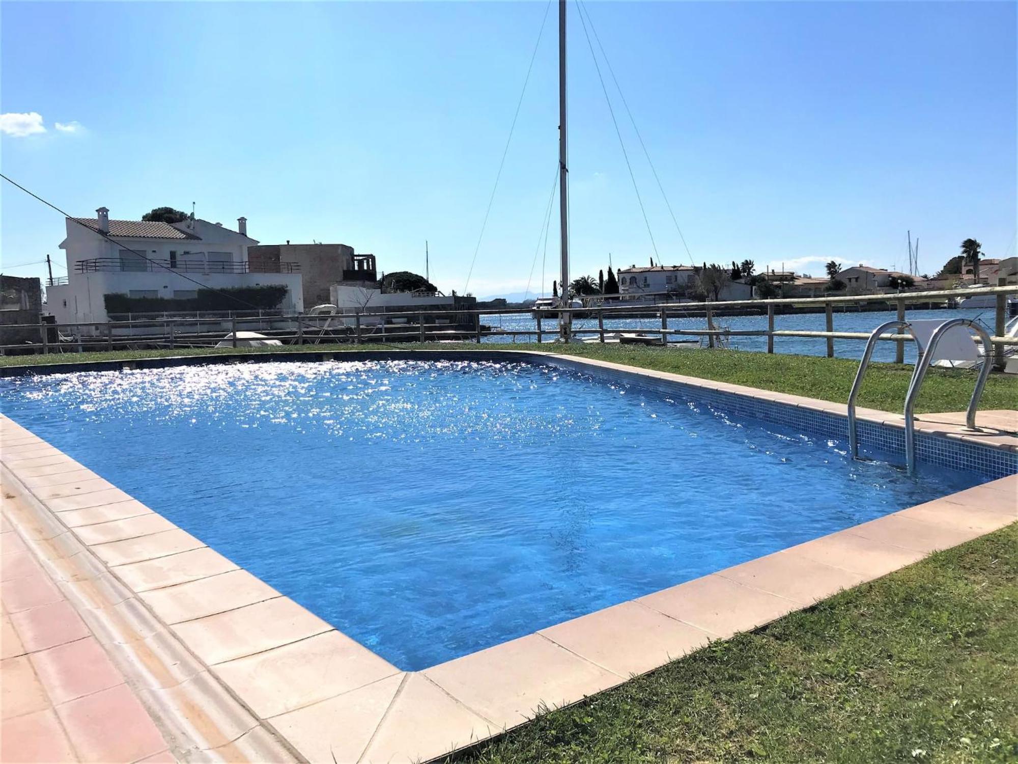 Apartamento En Roses Con Vistas Al Canal Y Piscina Av-52 Dış mekan fotoğraf