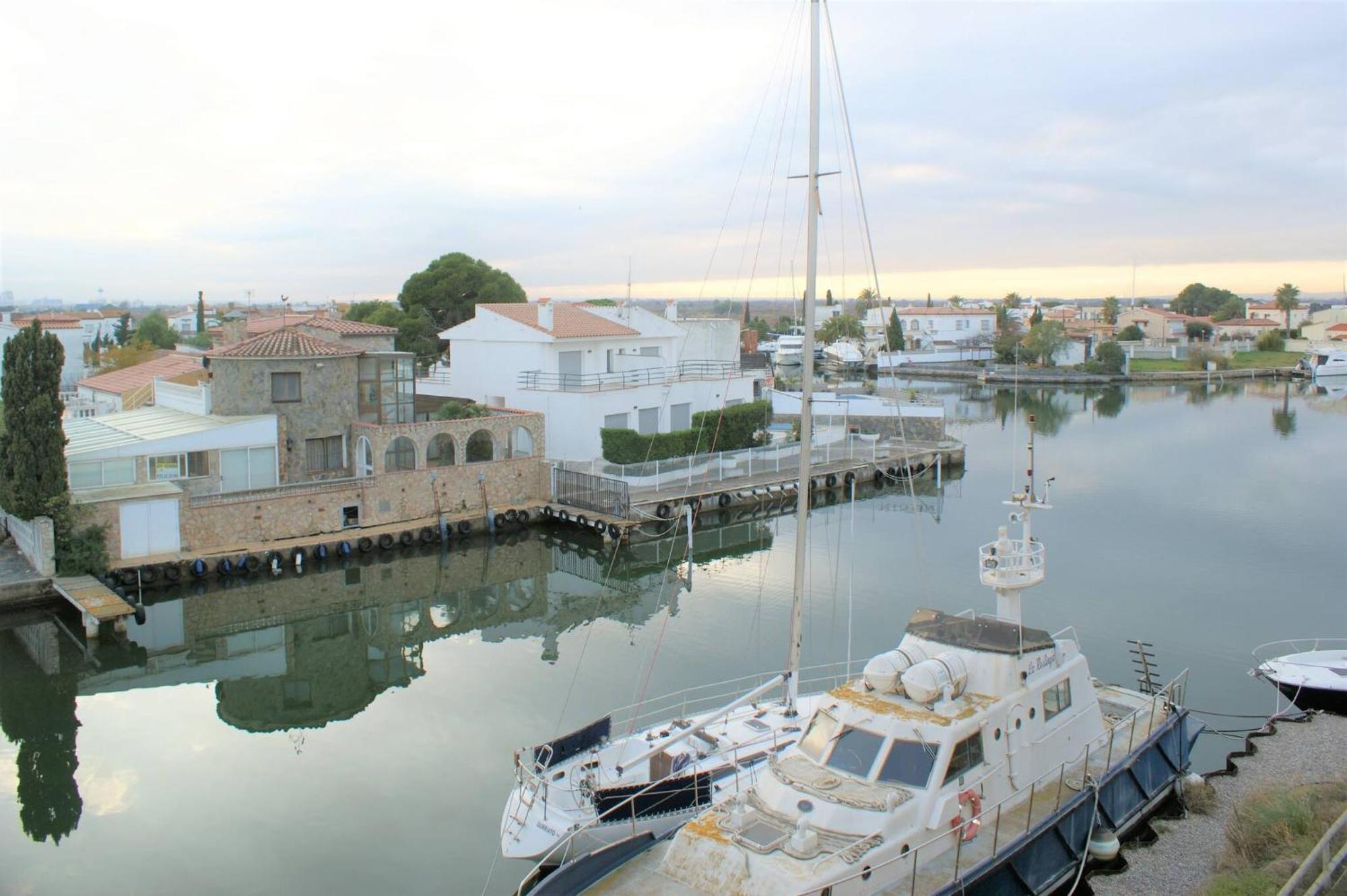 Apartamento En Roses Con Vistas Al Canal Y Piscina Av-52 Dış mekan fotoğraf